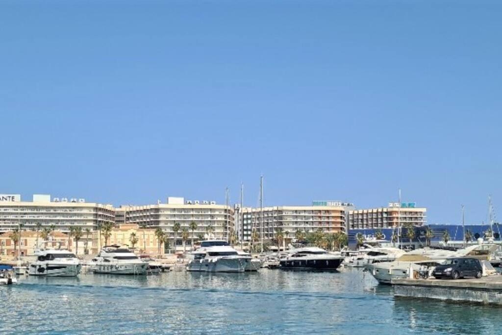 Apartamento En La Rambla Centro Alicante C Kültér fotó