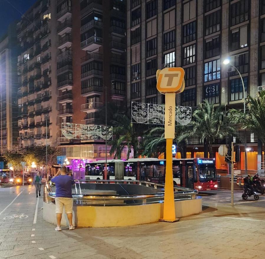 Apartamento En La Rambla Centro Alicante C Kültér fotó