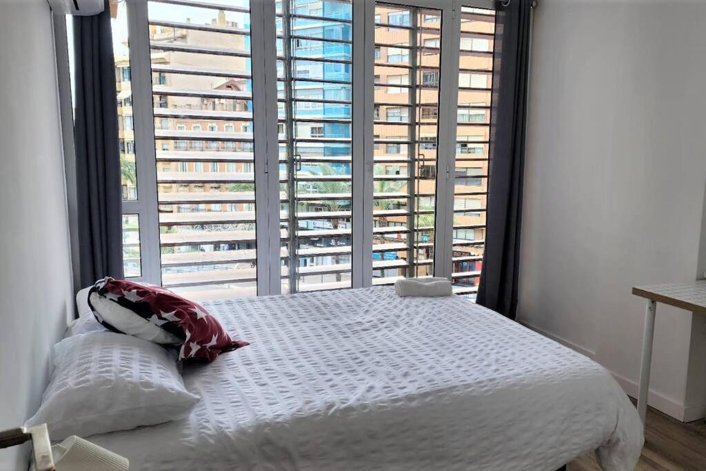 Apartamento En La Rambla Centro Alicante C Kültér fotó